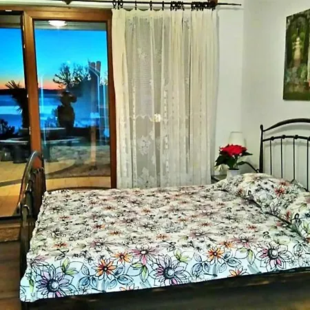 Anika Apartman