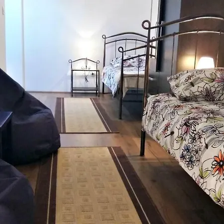 Anika شقة *
